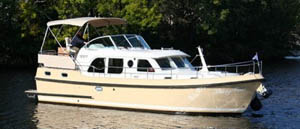 Self-drive boat rentals