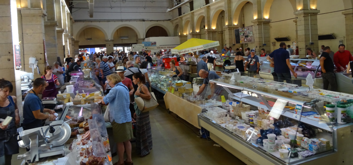 Beaune indoor market