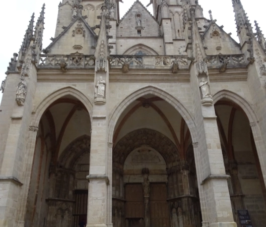 Coll&eacute;giale Notre-Dame de Semur-en-Auxois