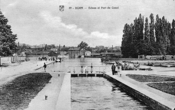 Dijon, Port du Canal